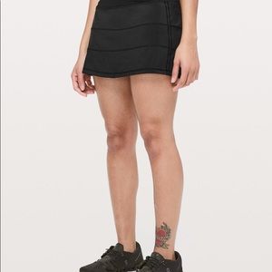 size 8 lululemon skirt